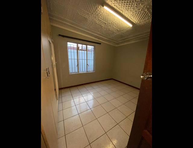 3 BEDROOM PROPERTY TO RENT IN BEZUIDENHOUT VALLEY